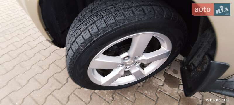 Внедорожник / Кроссовер Mitsubishi Outlander 2009 в Киеве