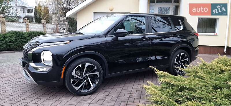 Внедорожник / Кроссовер Mitsubishi Outlander 2022 в Житомире фото 9 Внедорожник / Кроссовер Mitsubishi Outlander 2022 в Житомире