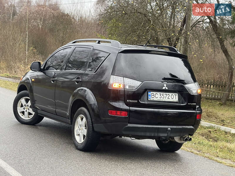 Внедорожник / Кроссовер Mitsubishi Outlander 2007 в Турке
