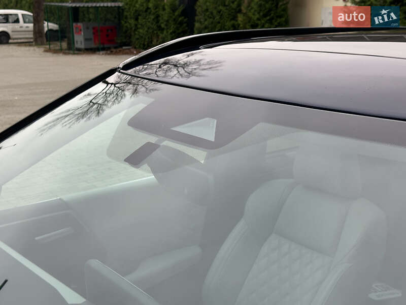 Позашляховик / Кросовер Mitsubishi Outlander 2023 в Львові