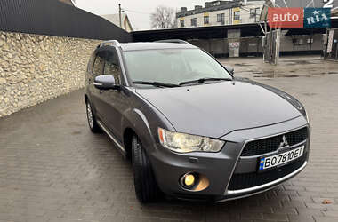 Внедорожник / Кроссовер Mitsubishi Outlander 2010 в Тернополе