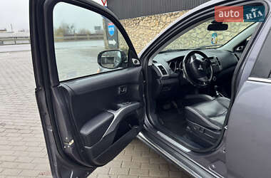 Внедорожник / Кроссовер Mitsubishi Outlander 2010 в Тернополе