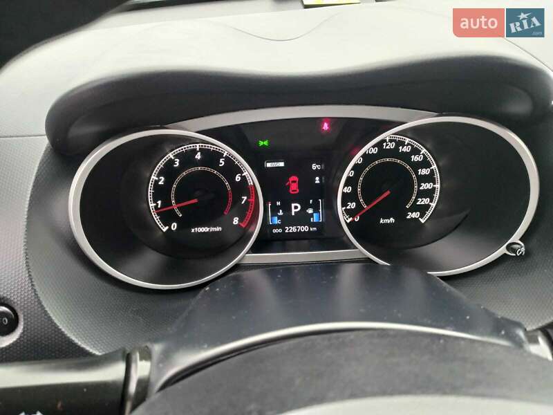 Позашляховик / Кросовер Mitsubishi Outlander 2010 в Вінниці