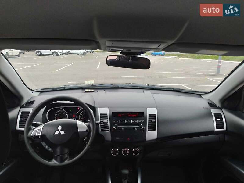 Позашляховик / Кросовер Mitsubishi Outlander 2010 в Вінниці