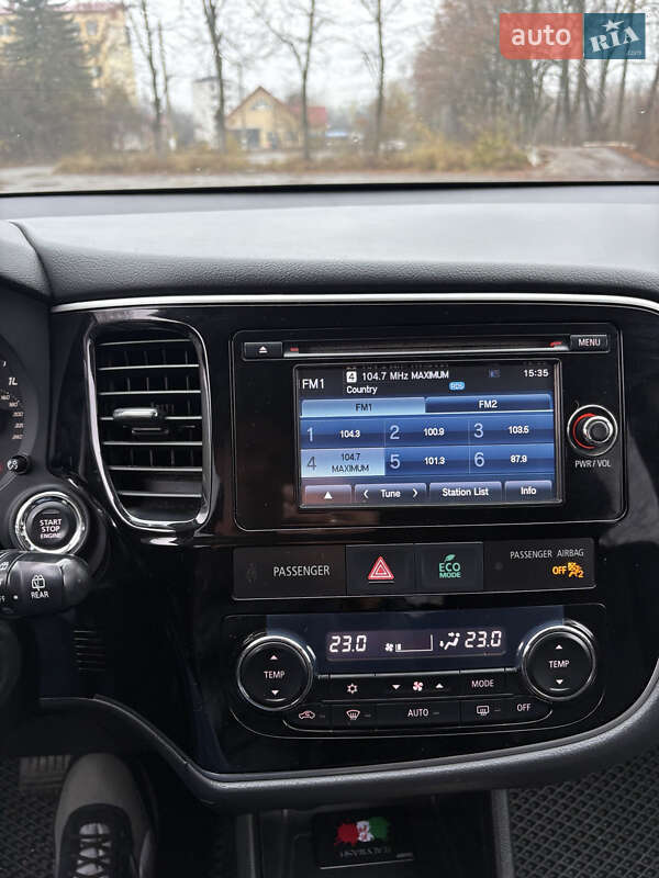 Позашляховик / Кросовер Mitsubishi Outlander 2013 в Івано-Франківську фото 7 Позашляховик / Кросовер Mitsubishi Outlander 2013 в Івано-Франківську