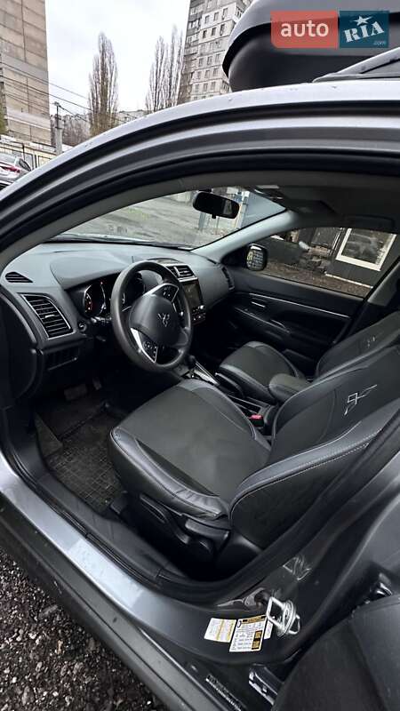 Внедорожник / Кроссовер Mitsubishi Outlander 2020 в Харькове фото 20 Внедорожник / Кроссовер Mitsubishi Outlander 2020 в Харькове