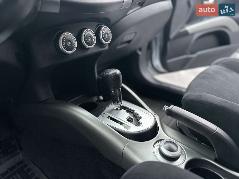 Внедорожник / Кроссовер Mitsubishi Outlander 2008 в Виннице