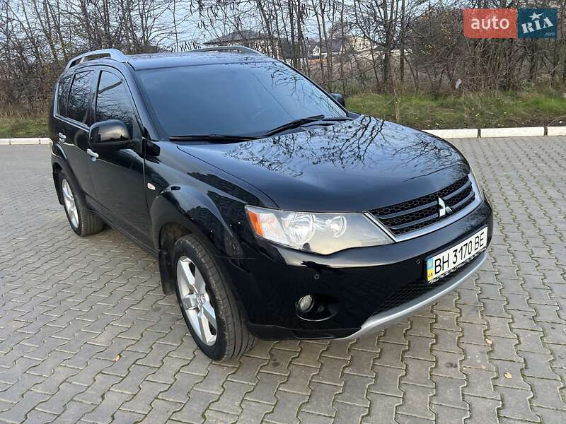 Внедорожник / Кроссовер Mitsubishi Outlander 2007 в Великодолинском