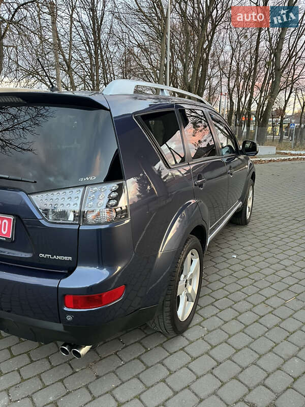 Внедорожник / Кроссовер Mitsubishi Outlander 2008 в Луцке фото 7 Внедорожник / Кроссовер Mitsubishi Outlander 2008 в Луцке