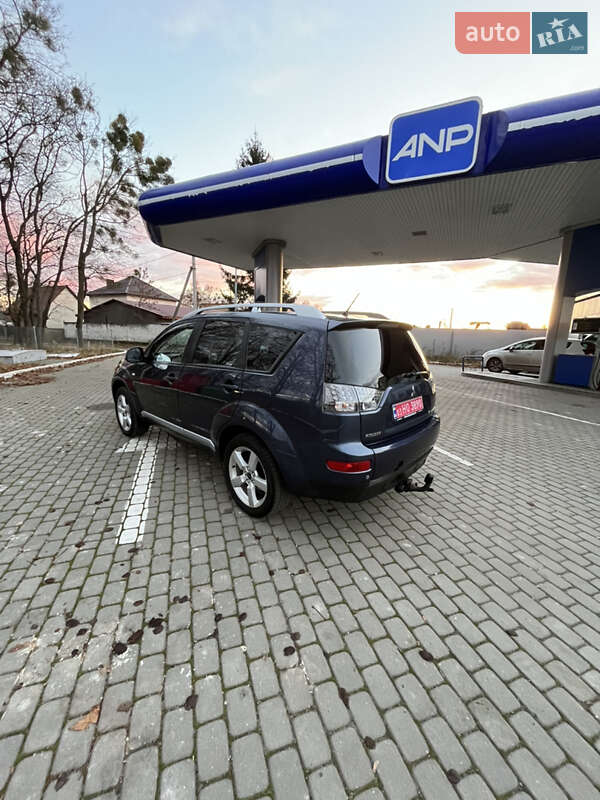 Внедорожник / Кроссовер Mitsubishi Outlander 2008 в Луцке фото 20 Внедорожник / Кроссовер Mitsubishi Outlander 2008 в Луцке
