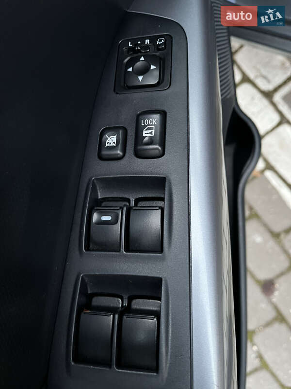 Внедорожник / Кроссовер Mitsubishi Outlander 2008 в Луцке фото 30 Внедорожник / Кроссовер Mitsubishi Outlander 2008 в Луцке