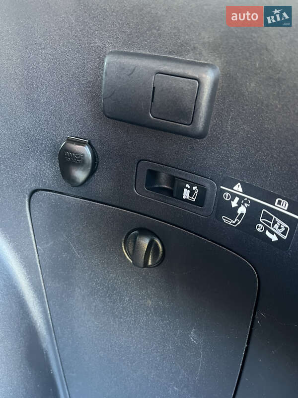 Внедорожник / Кроссовер Mitsubishi Outlander 2008 в Луцке фото 40 Внедорожник / Кроссовер Mitsubishi Outlander 2008 в Луцке