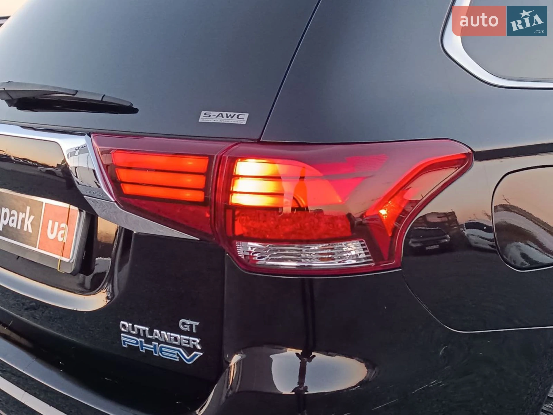 2018 Mitsubishi Outlander - мініатюра 9