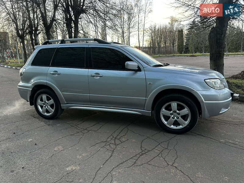 Внедорожник / Кроссовер Mitsubishi Outlander 2008 в Житомире