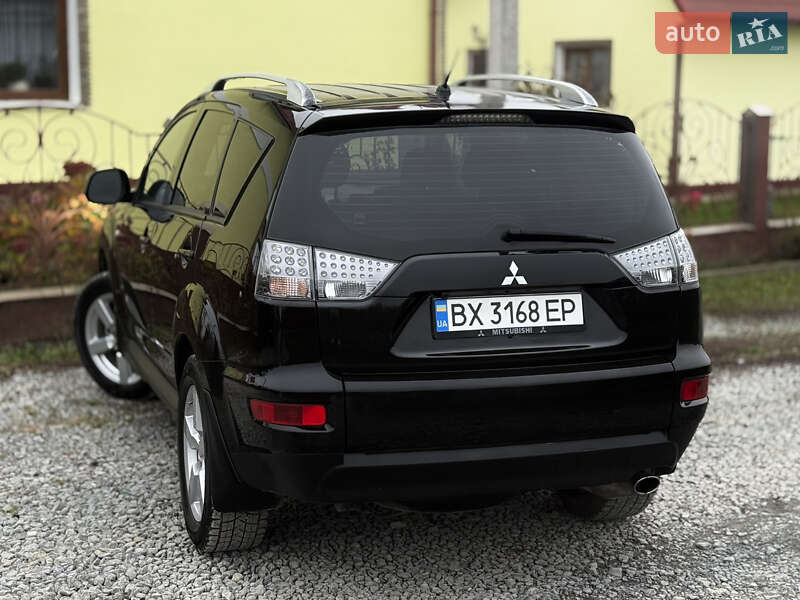 Внедорожник / Кроссовер Mitsubishi Outlander 2010 в Новой Ушице фото 3 Внедорожник / Кроссовер Mitsubishi Outlander 2010 в Новой Ушице