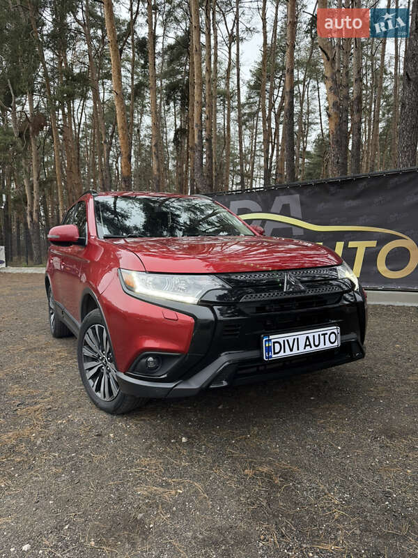 Mitsubishi Outlander 2019