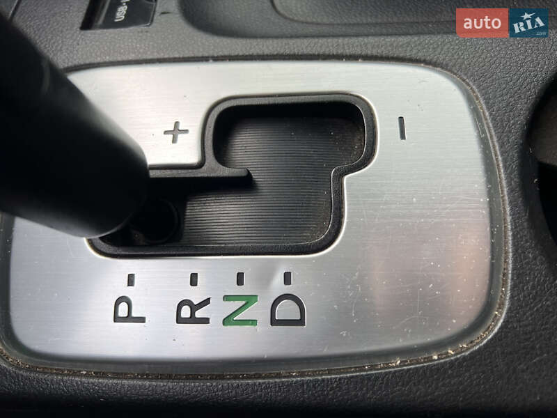 Внедорожник / Кроссовер Mitsubishi Outlander 2008 в Николаеве