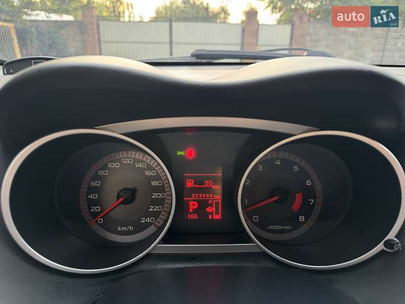 Внедорожник / Кроссовер Mitsubishi Outlander 2008 в Ровно фото 19 Внедорожник / Кроссовер Mitsubishi Outlander 2008 в Ровно