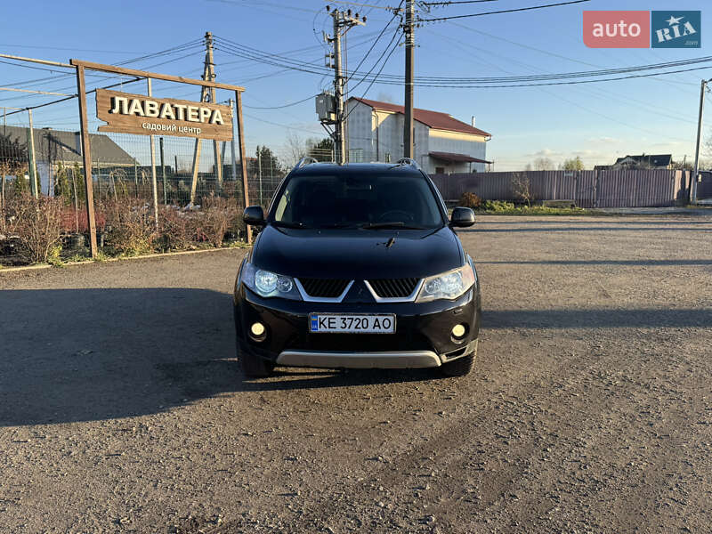 Внедорожник / Кроссовер Mitsubishi Outlander 2008 в Киеве