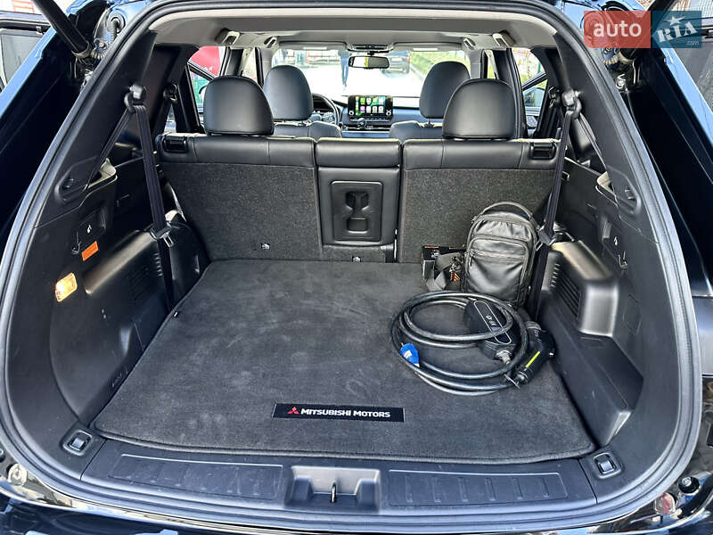 Внедорожник / Кроссовер Mitsubishi Outlander 2024 в Львове фото 69 Внедорожник / Кроссовер Mitsubishi Outlander 2024 в Львове