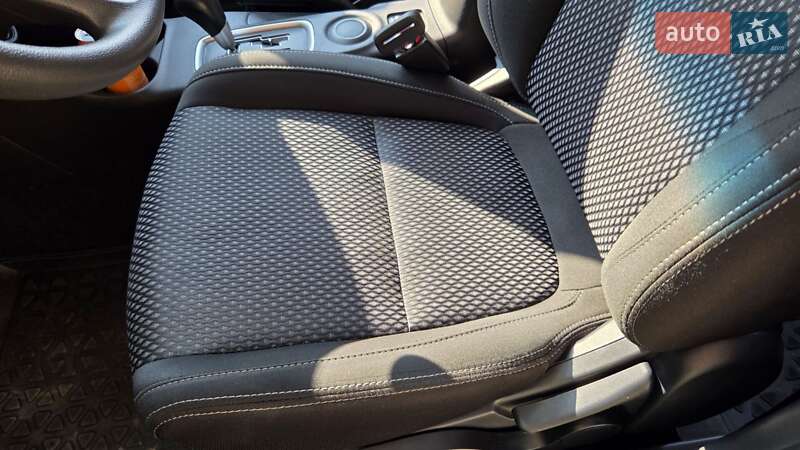 Позашляховик / Кросовер Mitsubishi Outlander 2016 в Харкові