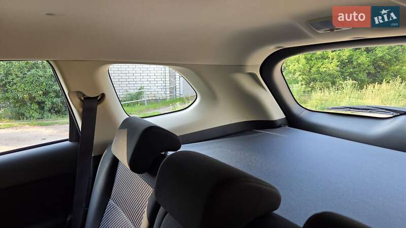 Позашляховик / Кросовер Mitsubishi Outlander 2016 в Харкові