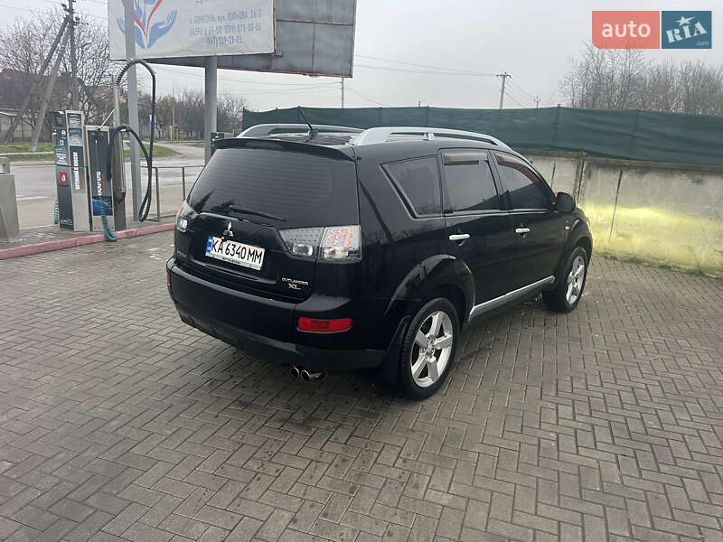 Внедорожник / Кроссовер Mitsubishi Outlander 2008 в Борисполе