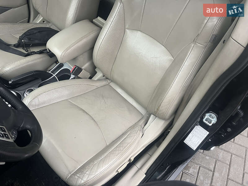 Внедорожник / Кроссовер Mitsubishi Outlander 2008 в Борисполе