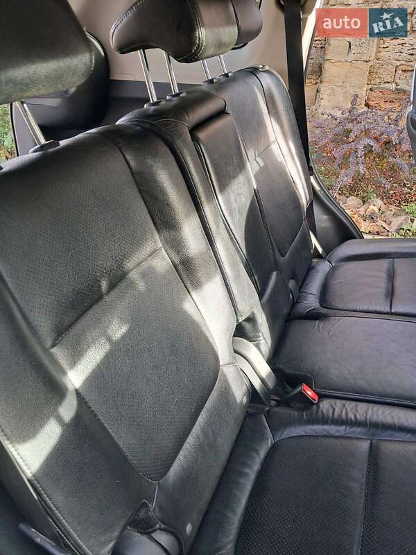 Внедорожник / Кроссовер Mitsubishi Outlander 2012 в Одессе