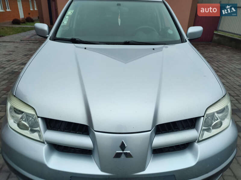 Позашляховик / Кросовер Mitsubishi Outlander 2006 в Коломиї