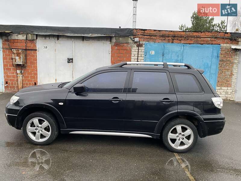 Внедорожник / Кроссовер Mitsubishi Outlander 2008 в Славутиче