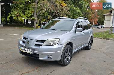 Внедорожник / Кроссовер Mitsubishi Outlander 2008 в Киеве
