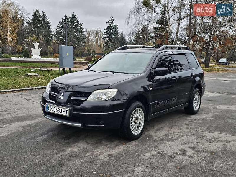 Внедорожник / Кроссовер Mitsubishi Outlander 2007 в Киеве