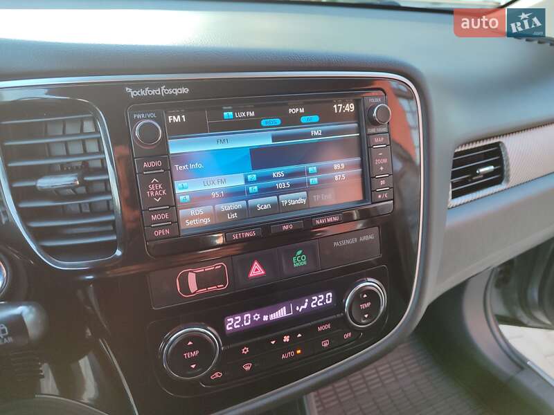 Внедорожник / Кроссовер Mitsubishi Outlander 2013 в Львове