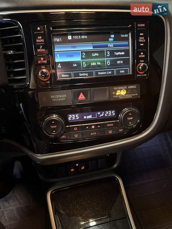 Позашляховик / Кросовер Mitsubishi Outlander 2018 в Дніпрі