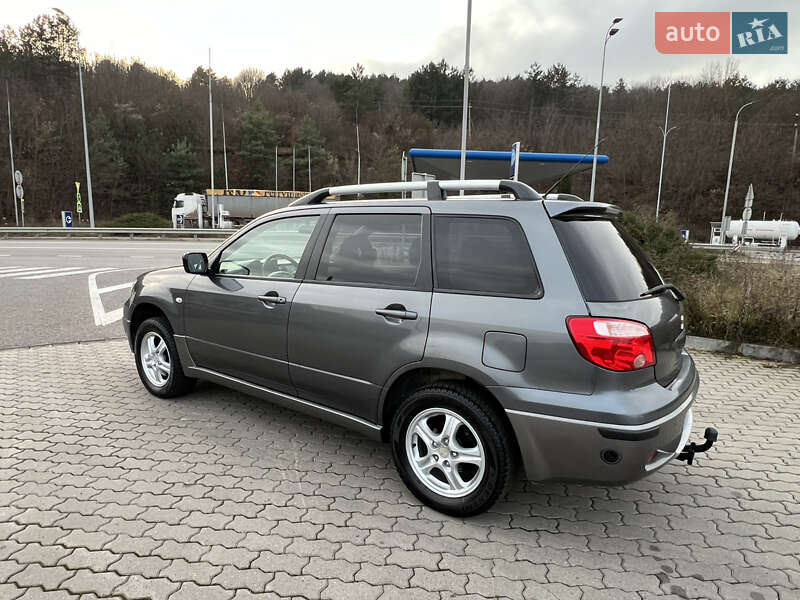 Позашляховик / Кросовер Mitsubishi Outlander 2007 в Могилів-Подільському