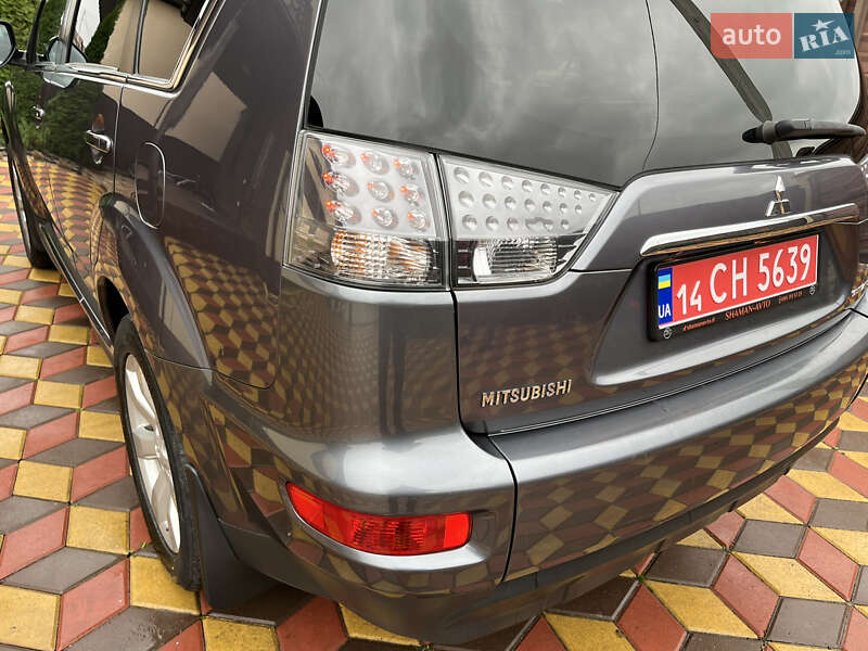 Внедорожник / Кроссовер Mitsubishi Outlander 2012 в Виннице