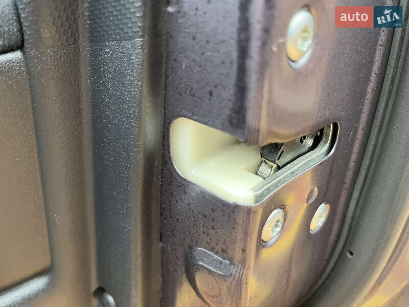 Внедорожник / Кроссовер Mitsubishi Outlander 2012 в Виннице