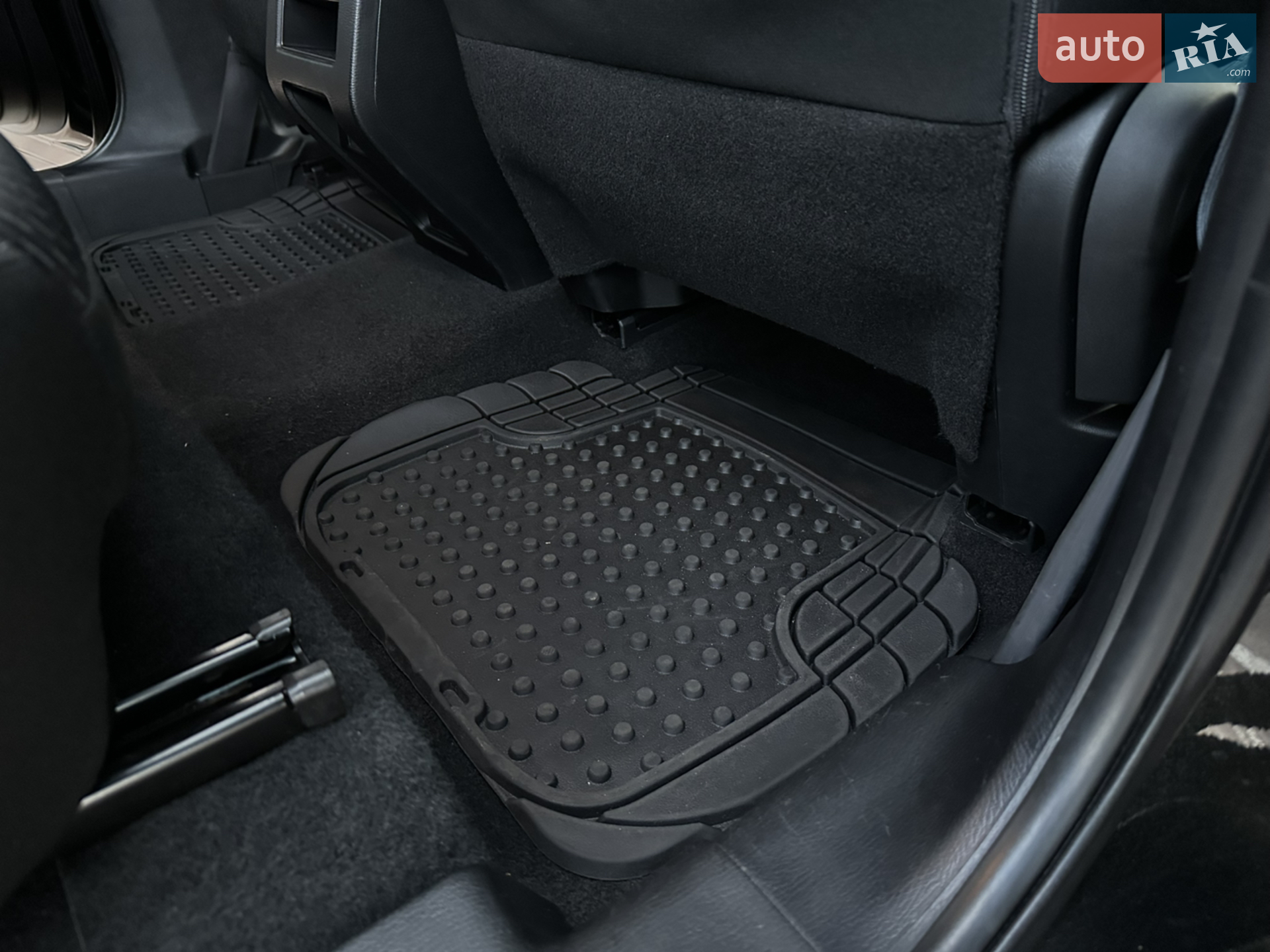 2022 Mitsubishi Outlander - мініатюра 25