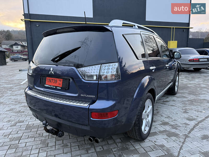 Позашляховик / Кросовер Mitsubishi Outlander 2007 в Кременці