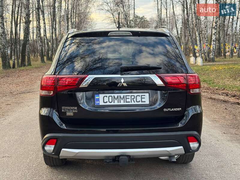 Внедорожник / Кроссовер Mitsubishi Outlander 2016 в Ахтырке фото 14 Внедорожник / Кроссовер Mitsubishi Outlander 2016 в Ахтырке