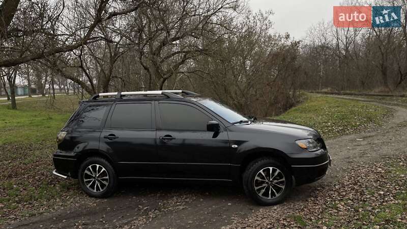 Позашляховик / Кросовер Mitsubishi Outlander 2007 в Кременчуці фото Позашляховик / Кросовер Mitsubishi Outlander 2007 в Кременчуці