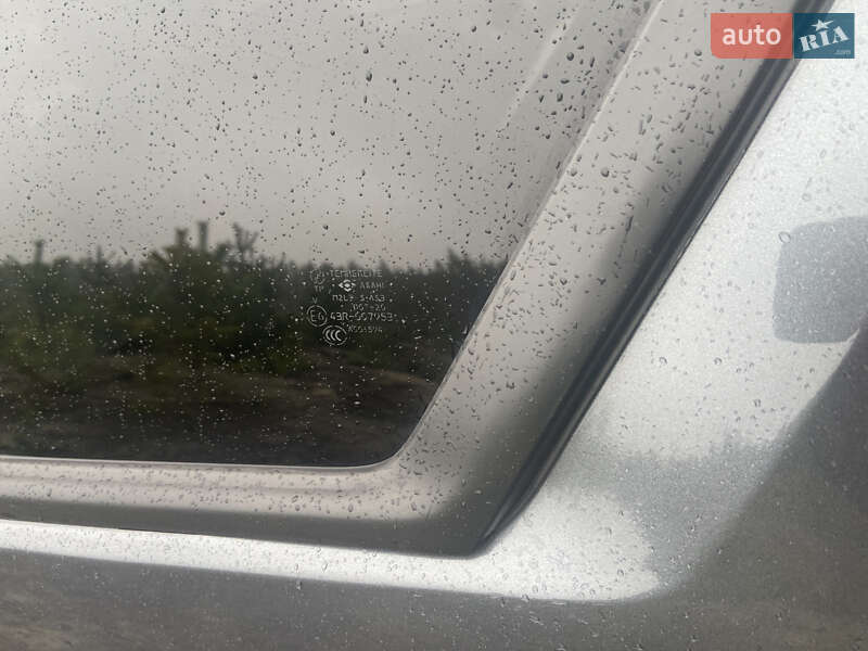 Позашляховик / Кросовер Mitsubishi Outlander 2007 в Безлюдівці