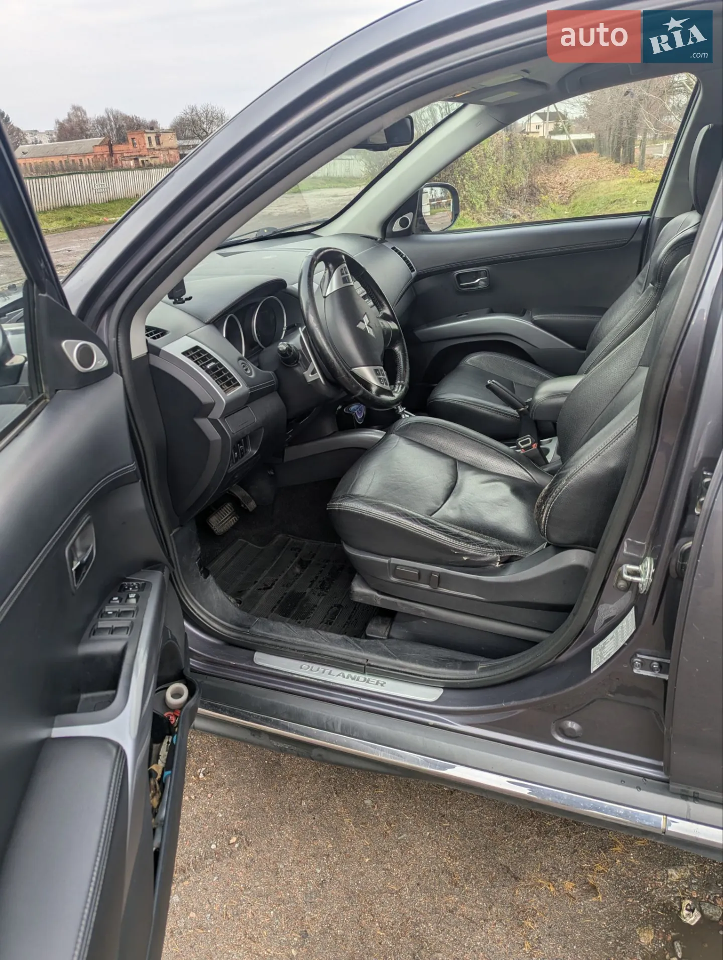2011 Mitsubishi Outlander - мініатюра 11