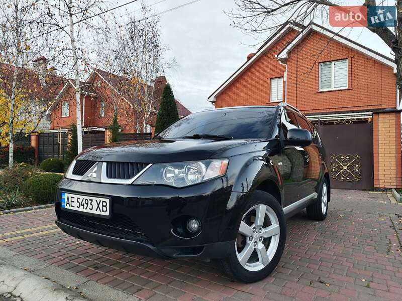 Позашляховик / Кросовер Mitsubishi Outlander 2008 в Миколаєві