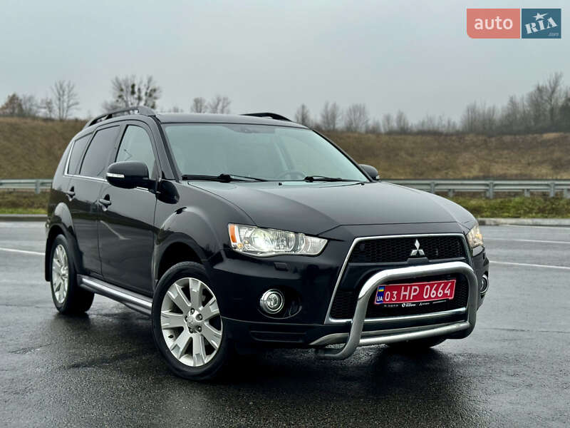 Позашляховик / Кросовер Mitsubishi Outlander 2012 в Полтаві