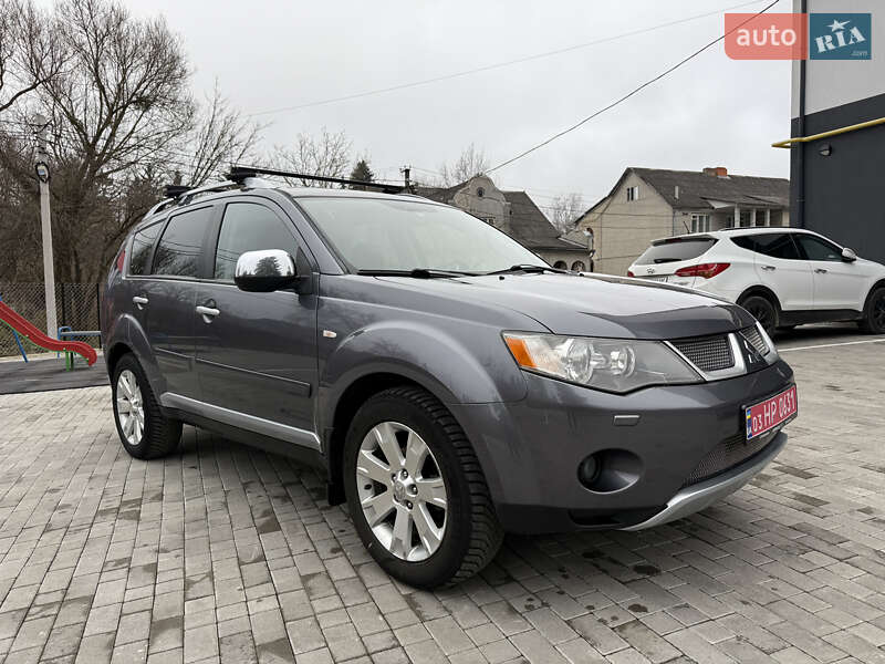 Внедорожник / Кроссовер Mitsubishi Outlander 2008 в Кременце