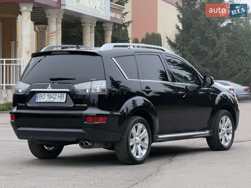 Позашляховик / Кросовер Mitsubishi Outlander 2010 в Тернополі