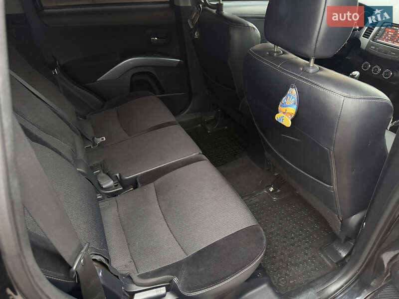 Позашляховик / Кросовер Mitsubishi Outlander 2010 в Тернополі