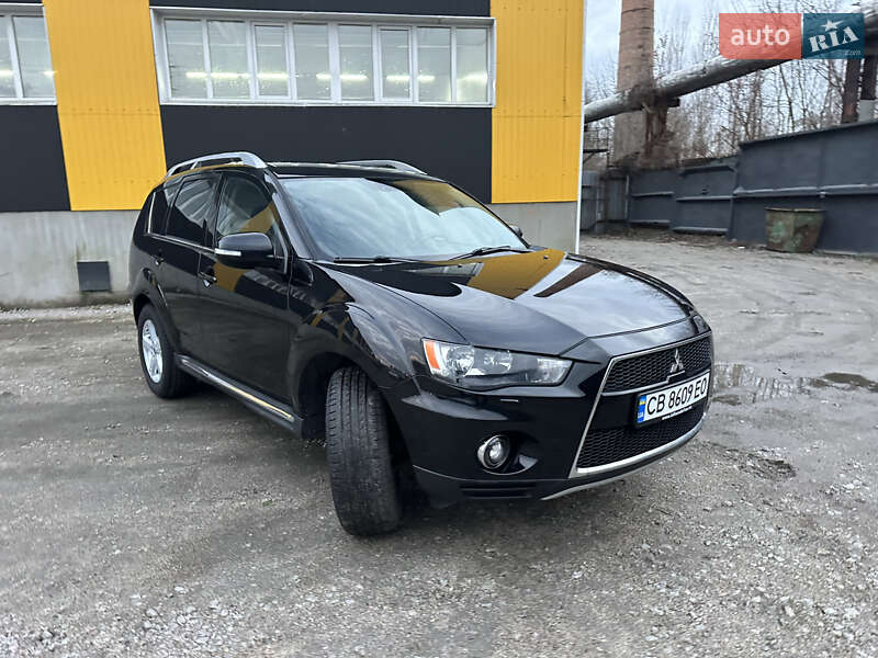 Позашляховик / Кросовер Mitsubishi Outlander 2009 в Ніжині